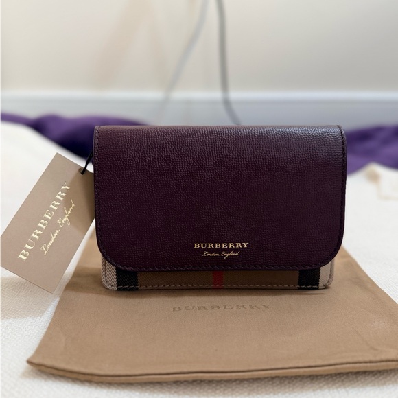 NWT Burberry Hampshire Crossbody Bag – Mahogany Red - Picture 4 of 12